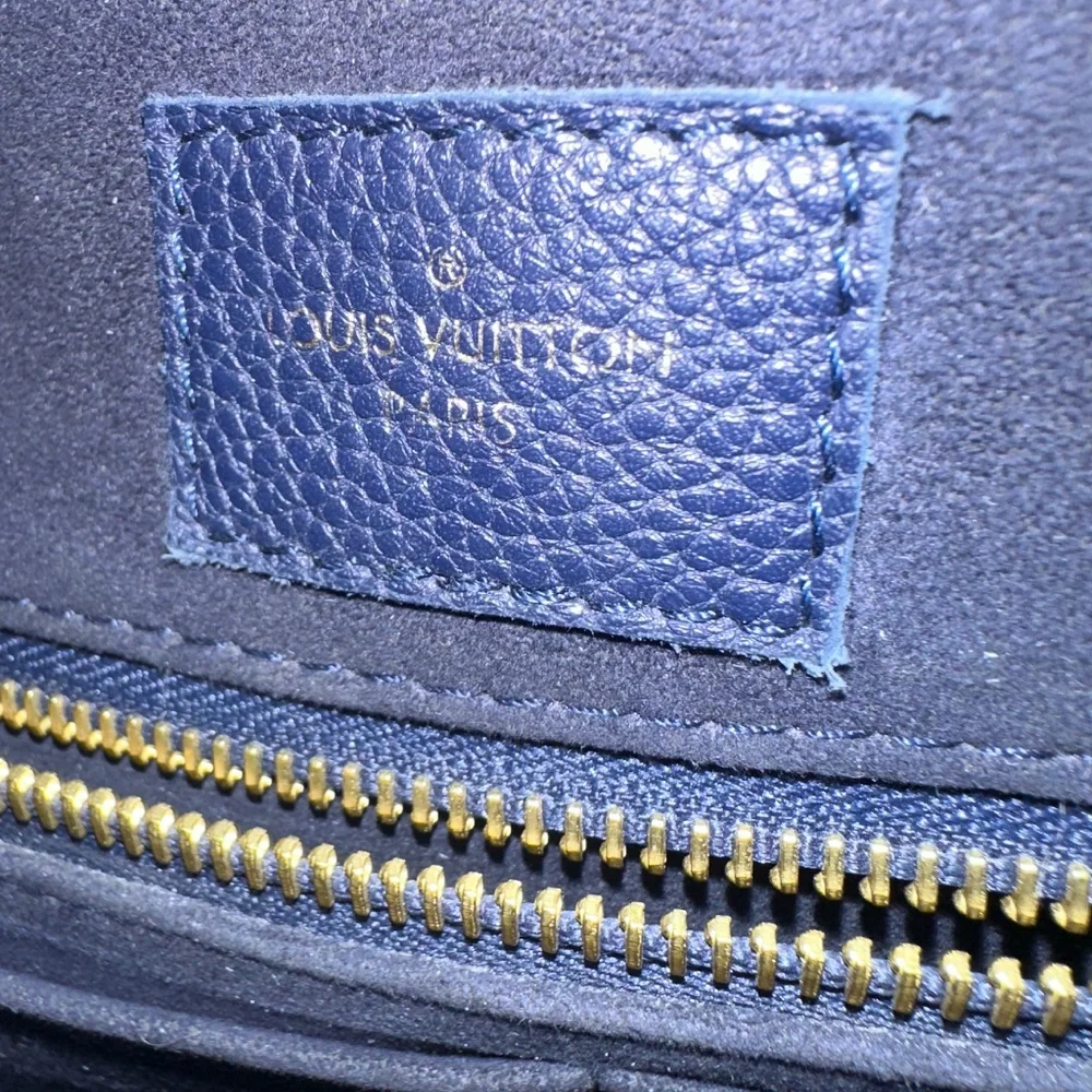 Louis Vuitton CarryAll MM Navy Blue - Picture 4 of 9